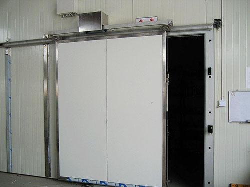 煙臺(tái)冷庫門